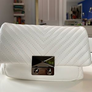 WHITE AQUA BELTED BAG !